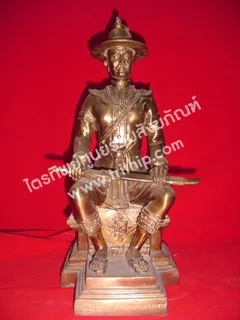 พระเจ้าตากสิน 5" นั่งบัลลังก์ รมดำ