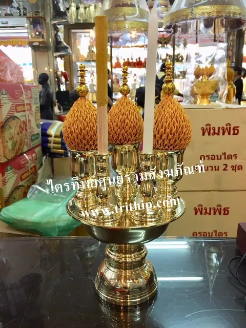 เครื่องทองน้อยพร้อมพุ่ม