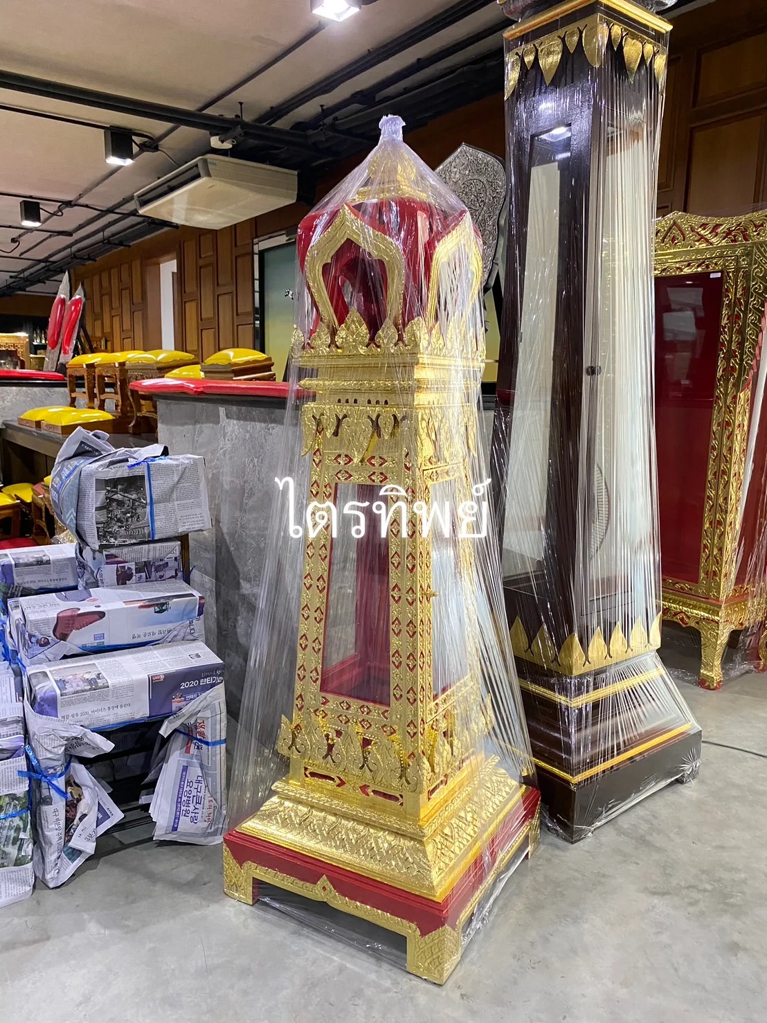 ตู้เทียนชัย สูง 1.7 ม. ปิดทอง