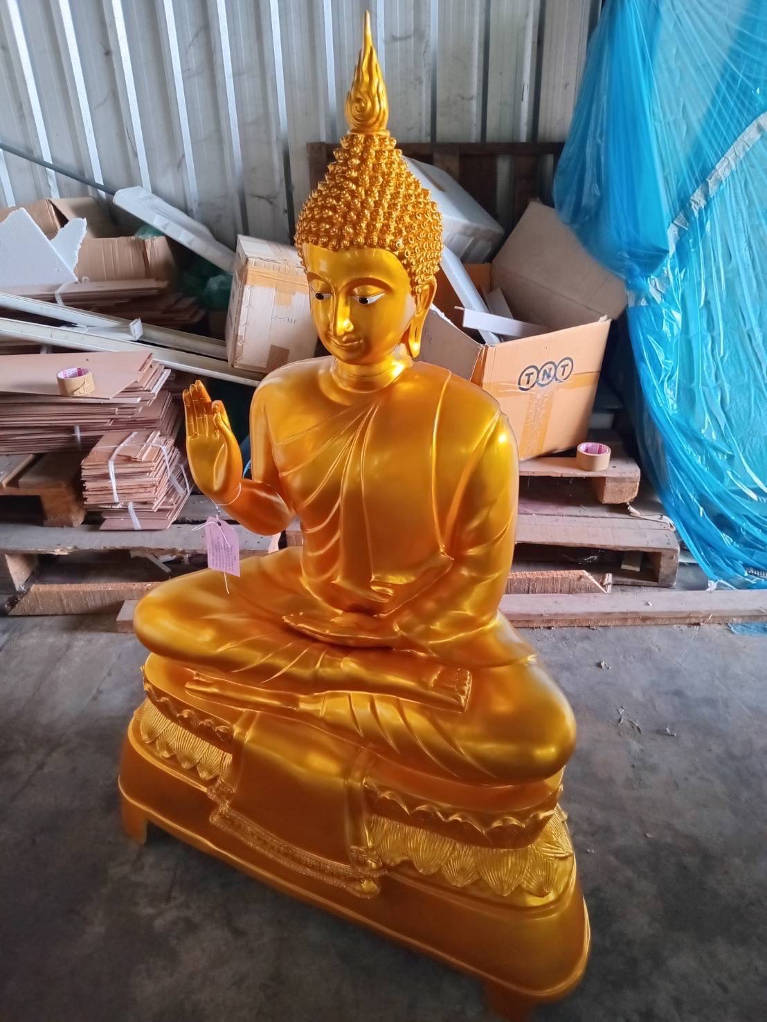 ส่งพระประทานพรไปต่างประเทศ