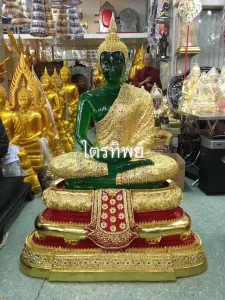 พระแก้วมรกต 30\" ฤดูฝน ปิดทองแท้