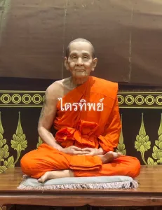 รูปเหมือนหลวงพ่อท่านคล้าย 30\"