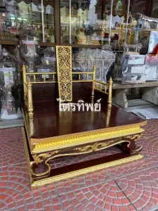 ธรรมาสน์ไม้สัก ชั้นเดียว ขาแขก ปิดทอง
