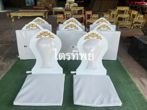 อาสนะเสมา ลายดอกไม้ทอง สีขาว